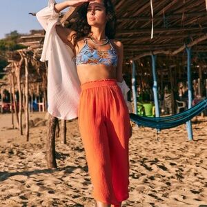 Marine Layer Medium Corinne Gauze Wide Leg Cropped Pants Coral Orange Beach